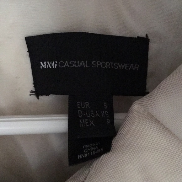 MNG/Mango coat, size small - Picture 2 of 6